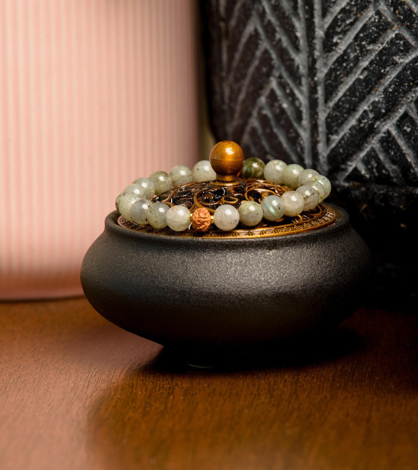 Labradorite & Rudraksha Seed Wrist Mala Bracelet 8mm, Reiki-Infused Meditation Jewelry for Mindfulness and Energy Healing