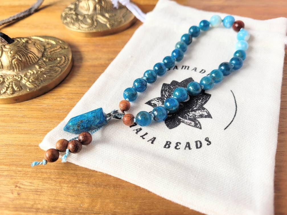 Sandalwood, Larimar, Apatite Pocket Mala, Mini Travel Mala, 27 Beads Mala,