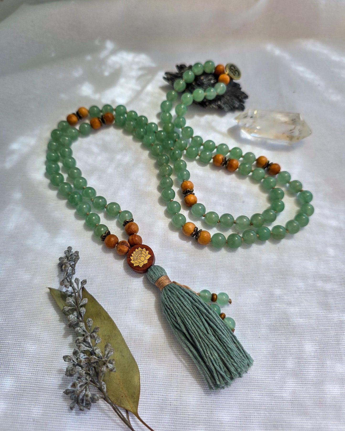 Green Aventurine & Tulsi Wood Mala: Reiki-Infused Meditation Beads