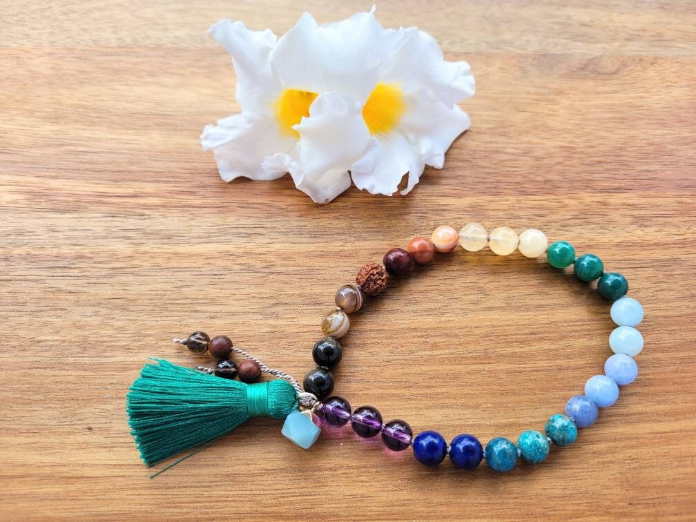 Pocket Mala, 27 beads Chakra mini Mala, Travel Meditation Mala, 7 Chak –  Samadhi Mala Beads